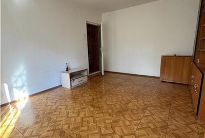 Apartament 2 camere zona Km 4-5 - 2