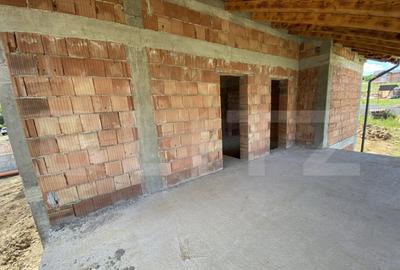 Casa familiala la rosu in suprafat utila de 199 mp si 400 mp - 13