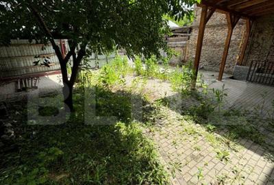 Casă cu 7 camere cu Teren 80 Mp în Central - 3