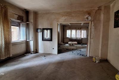 Apartament cu 3 camere semidecomandat în P-ța Universității - 8