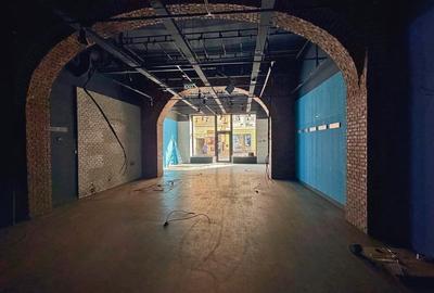 Spațiu comercial, de 198 mp, în Centrul Istoric - 14