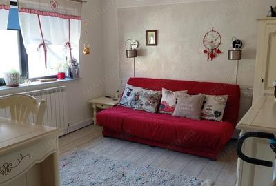 Casă cu Teren 179 Mp în Central - 2