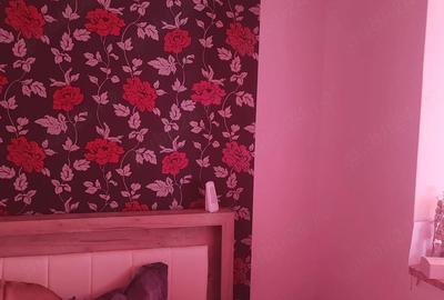 Apartament cu 4 camere decomandat în Central - 1