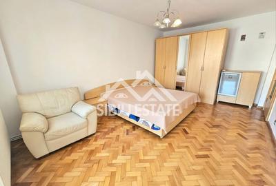 Apartament cu 3 camere decomandat, mobilat în Hipodrom 4 - 6