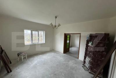 Casă cu 3 camere cu Teren 2050 Mp în Central - 8