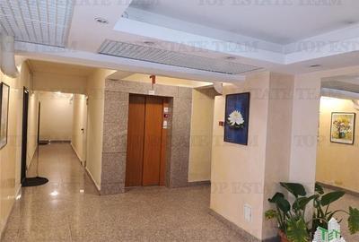 Super apartament cochet din 2008 cu 3 cam. si balcon plus loc de parcare, avand - 18