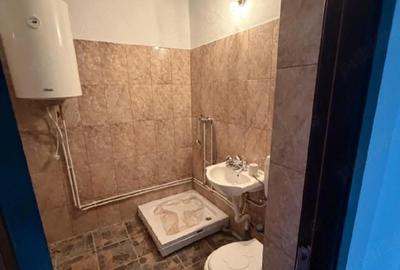 Apartament cu 2 camere decomandat în Central - 1