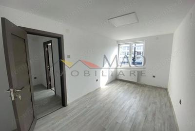 Casă cu 8 camere cu Teren 700 Mp în Semicentral - 15