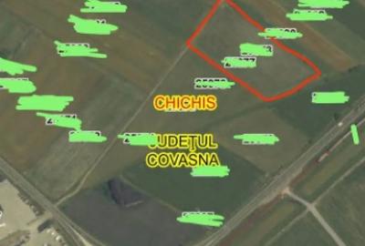 Teren de 7300 mp, în Chichiș