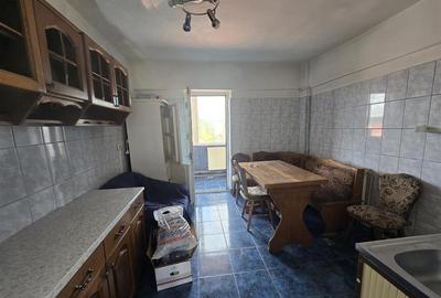 Apartament cu 3 camere decomandat, mobilat în Central - 7