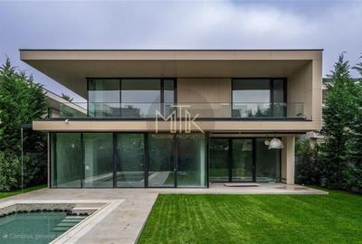 Casă individuală cu 7 camere cu Canalizare în Pipera