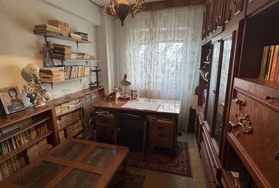 Apartament cu 4 camere decomandat în Central - 4