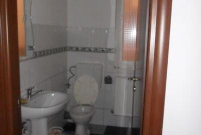 Piata Muncii ,vila 12 camere, S 370mp. Piata Muncii ,vila 12 camere, S 370mp. - 5