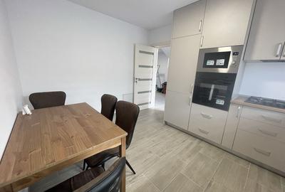 Casă cu 4 camere cu Teren 200 Mp în Ipotești - 7