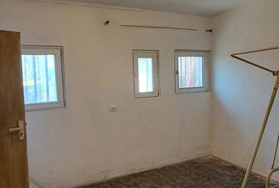 Casă cu 3 camere în Colentina - 4