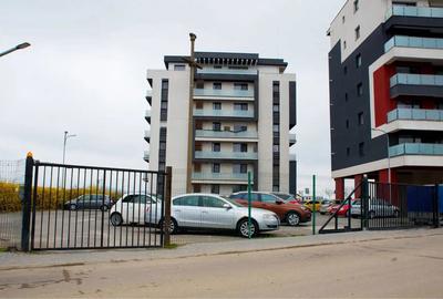 Apartament cu 3 camere decomandat în Tractorul - 2