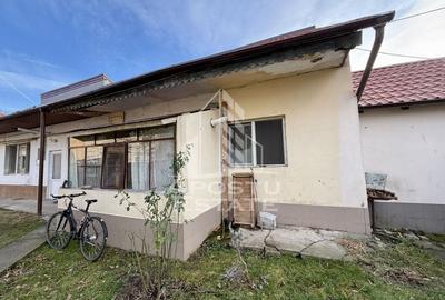 Casa la curte comuna, 180mp teren,  zona Balcescu - Universitatii - 13