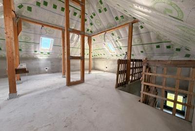 Casă individuală cu 8 camere cu Canalizare în Rahova - 19