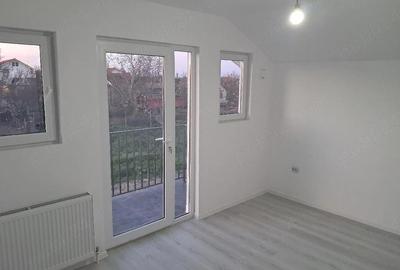 Casă cu Teren 2000 Mp în Central - 4