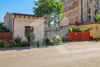 Spatiu Birouri in Casa Renovata 1930 | Basarab - Gara de Nord | 5 Camere + Curte - 1