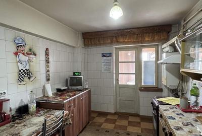 3 cam, 73 mp, decomandat, 2 bai, etaj 4, N. Titulescu - 7