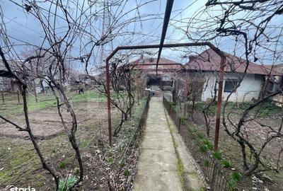 Casă cu 2 camere cu Teren 1442 Mp în Calea București - 1