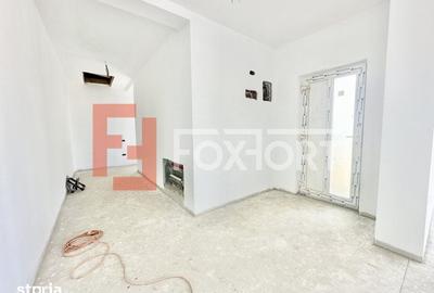 Casă cu 3 camere cu Teren 270 Mp în Remetea Mare - 2