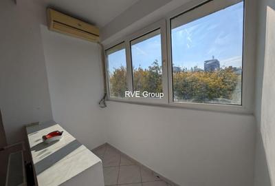 Vanzare Garsoniera (si boxa) - apropiere metrou Titan / C. Georgian - 1