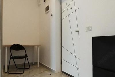 Garsonieră decomandată în Militari - 1