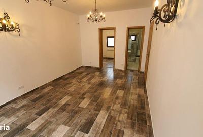 Casă cu 6 camere cu Teren 400 Mp în Central - 12