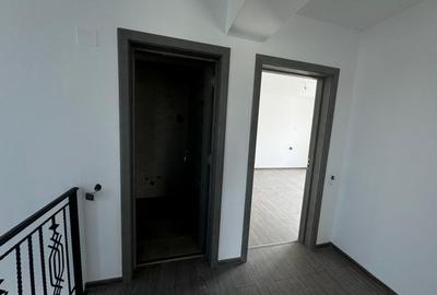 Casă individuală cu 4 camere cu Canalizare în Păulești - 11