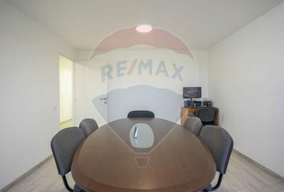 Spațiu comercial, de 520 mp, în Uzina 2 - 2