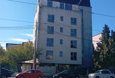 Vand bloc locuinte colective la rosu, stradal – Șos. Chitilei - 1