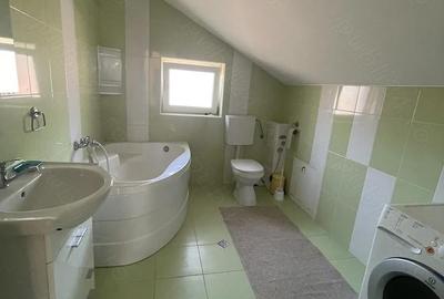 Apartament cu 3 camere semidecomandat în Florești - 9