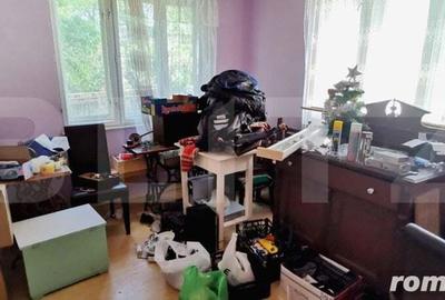 Casă cu 5 camere cu Teren 2100 Mp în Luna - 1