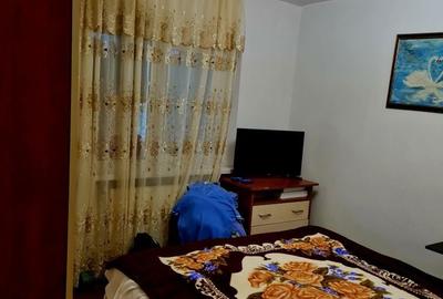 Apartament cu 2 camere decomandat în Nicolina - 2