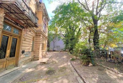 Casă cu 10 camere cu Canalizare în Universitate - 2