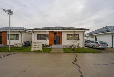 Vila parter mobilata si utilata Tunari - 1