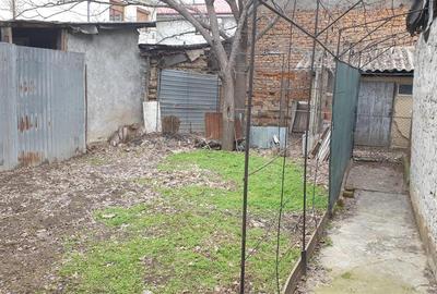 Casă cu 6 camere cu Teren 272 Mp în Central - 18