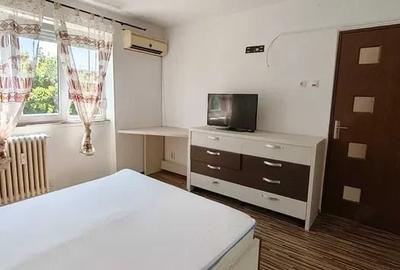 Garsonieră decomandată în Podgoria - 1