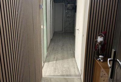 Apartament cu 4 camere în Rovine - 1
