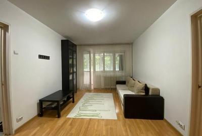Apartament cu 2 camere semidecomandat, mobilat în Baba Novac
