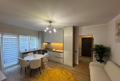 PF vand ap 3 camere Flore?ti, etaj intermediar