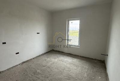 Casă individuală cu 4 camere cu Canalizare în Dragomirești-Vale - 10