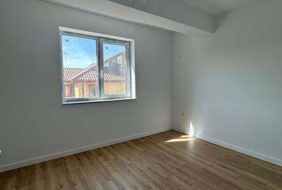 Apartament gradina sector 4 gata de mutat - 3