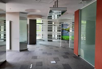 Spațiu comercial, de 155.44000244141 mp, în Știrbei Vodă - 2