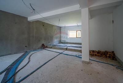 Duplex P+2E cu 7 camere de vânzare in Bușteni , 502 mp teren - 11