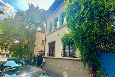 Casă individuală cu 7 camere în Grădina Icoanei