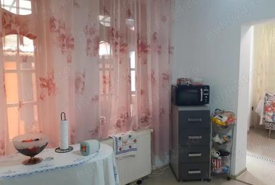 Vanzare Casa + 2 Spatii Comerciale suprafata de 283.mp., in zona Centrala - Str. Rahova - 5