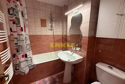 Apartament 4 camere 92 mp utili Zona Bazar - 11